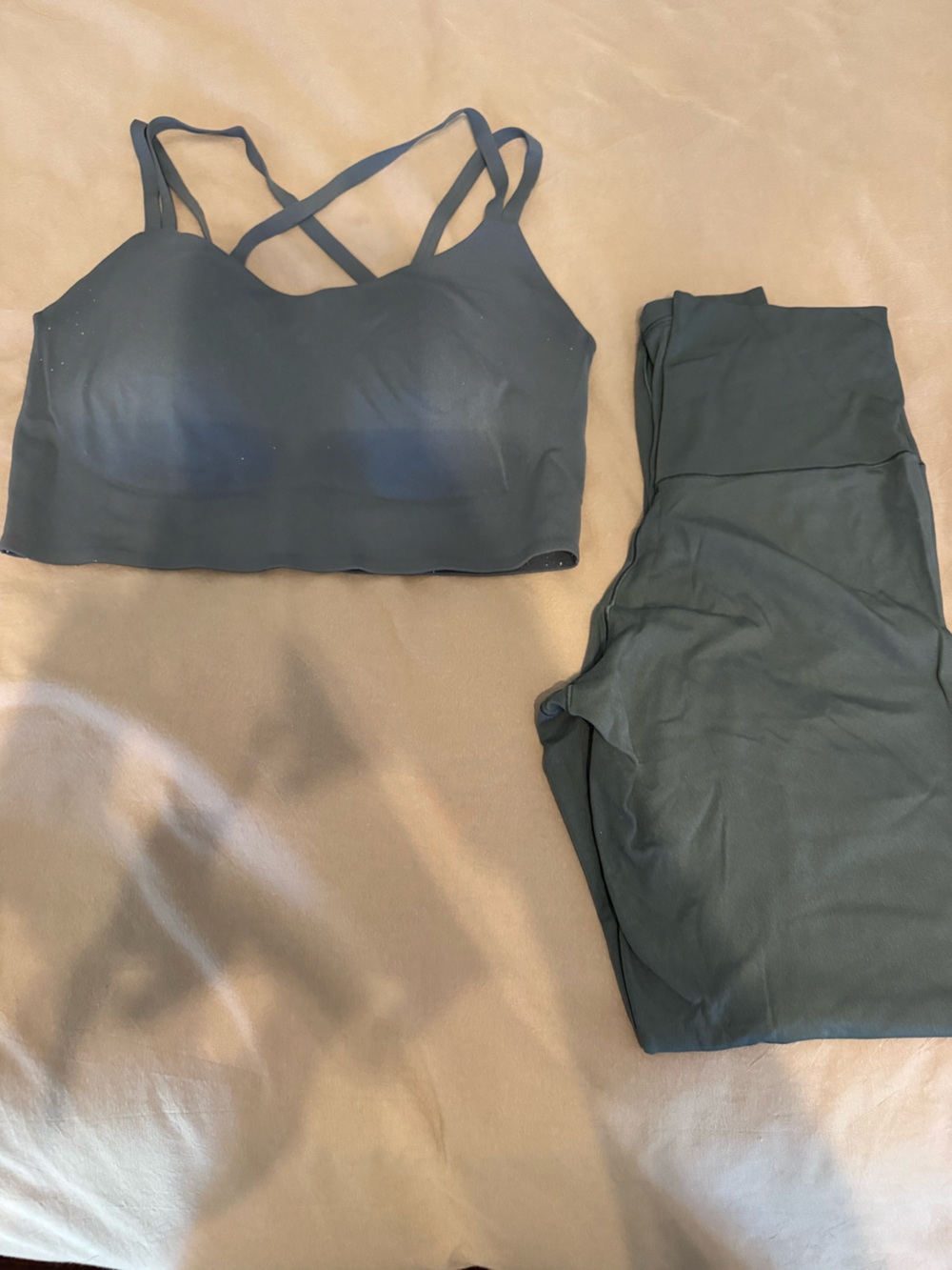 Seamless Strappy Bralette and Legging Set - Gray
